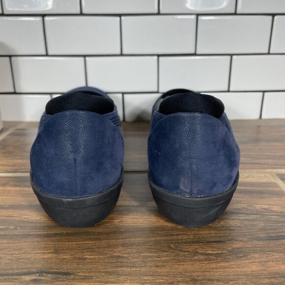 Clarks Ayla Low Womens Size 9 Shoes Navy Cloudsteppers Casual Comfort Slip On - Picture 4 of 13